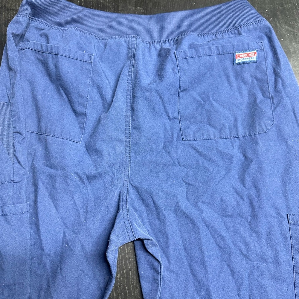 Women’s Scrubs